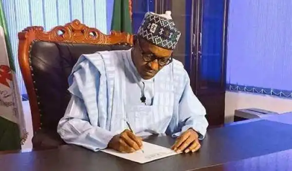 Pay Salaries Now! Buhari Orders Adeosun to Release Second Tranche of Paris Club Refund to States